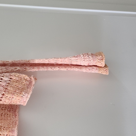 Free People peach cropped sweater - Picture 3 of 6